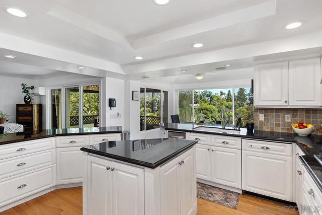 MLS #250034763SD image #12