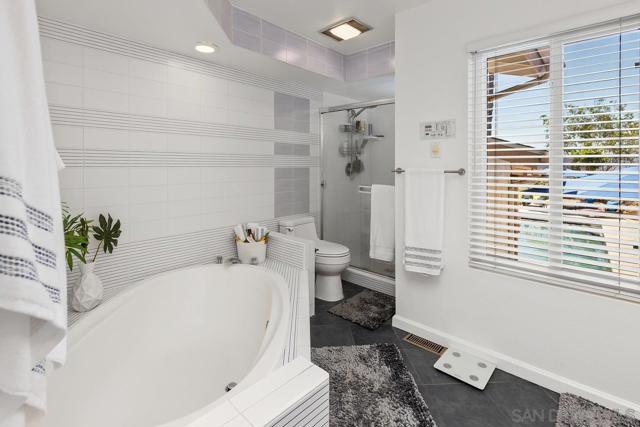 MLS #250034763SD image #25