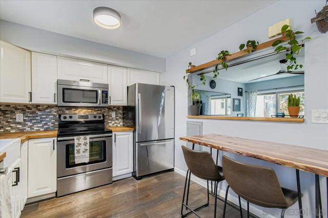 MLS #250034784SD image #9