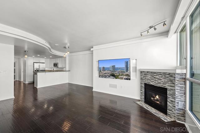MLS #250035093SD image #10