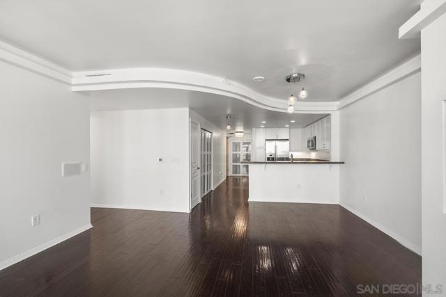 MLS #250035093SD image #11