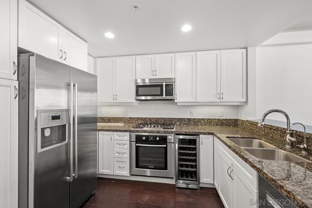 MLS #250035093SD image #17