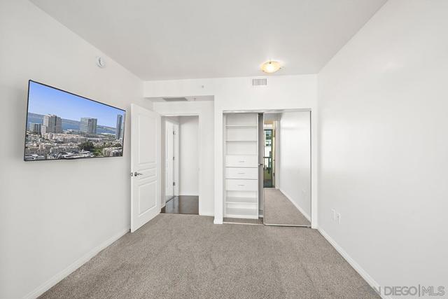 MLS #250035093SD image #34