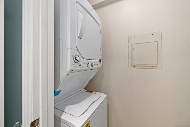 MLS #250035103SD image #16