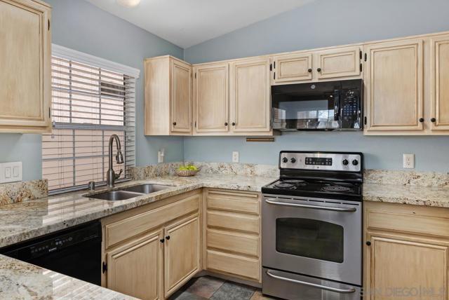 MLS #250035180SD image #14