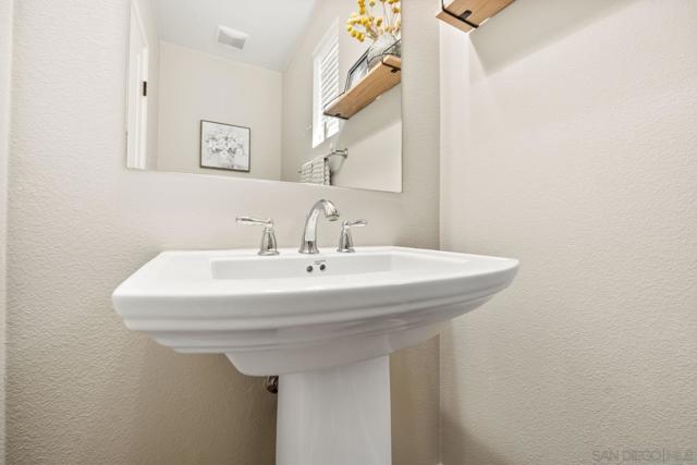 MLS #250035193SD image #14