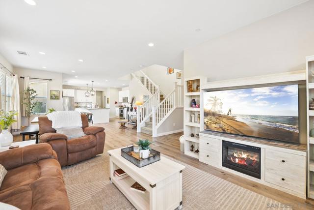 MLS #250035193SD image #5