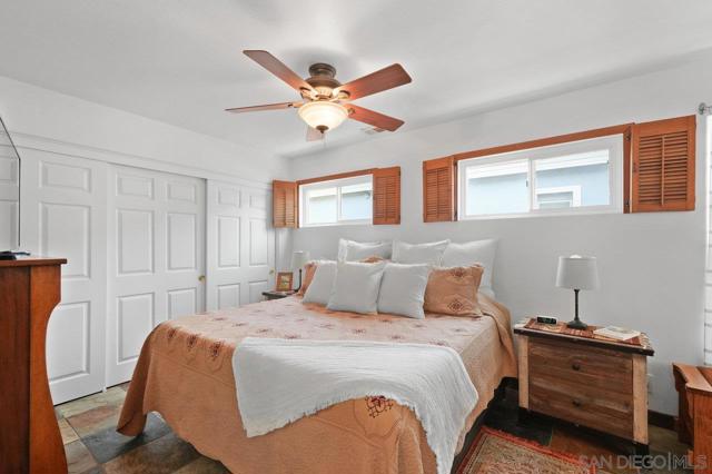 MLS #250035418SD image #11