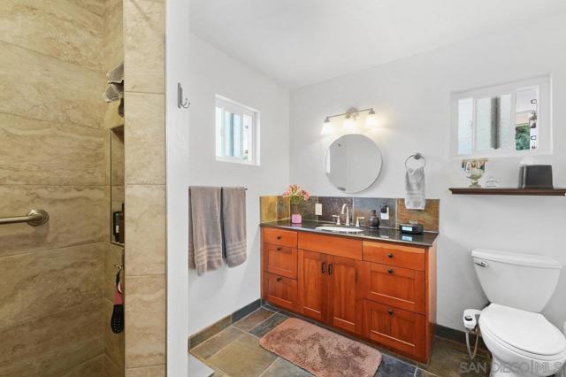 MLS #250035418SD image #14