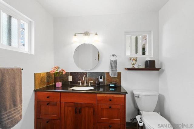 MLS #250035418SD image #15