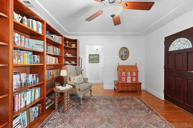 MLS #250035418SD image #16