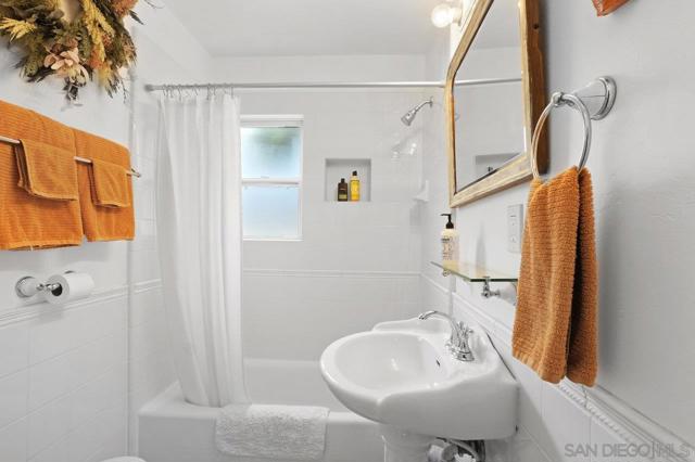 MLS #250035418SD image #20