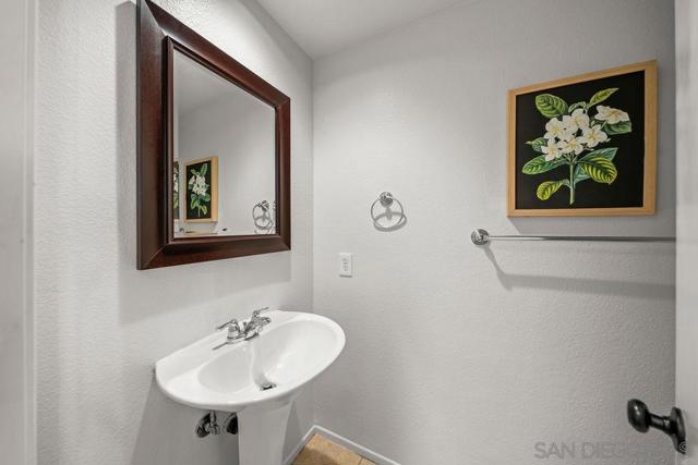 MLS #250035450SD image #16