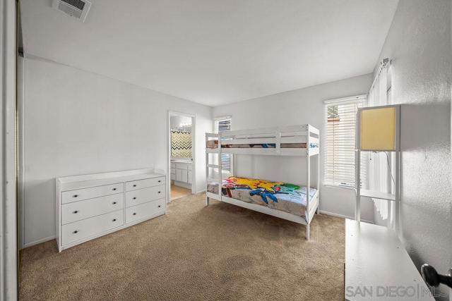 MLS #250035450SD image #24