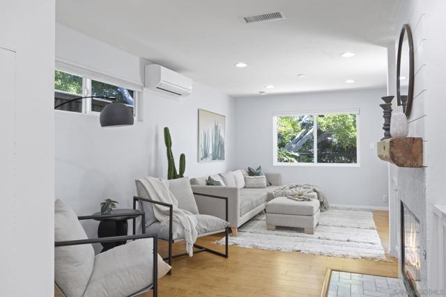 MLS #250035486SD image #2