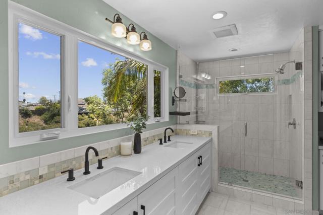 MLS #250035486SD image #9