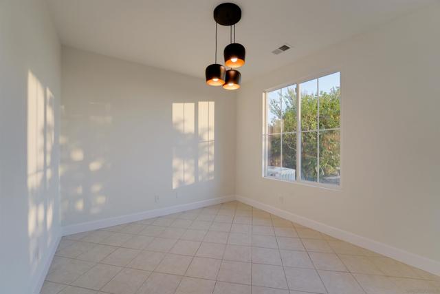 MLS #250035546SD image #14