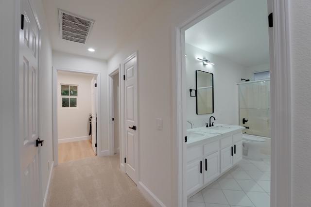 MLS #250035546SD image #31