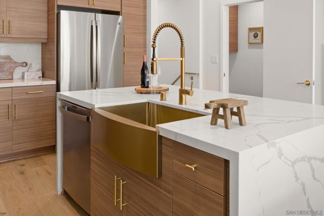 MLS #250035602SD image #12