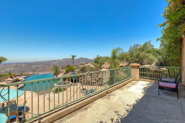 MLS #250035670SD image #41