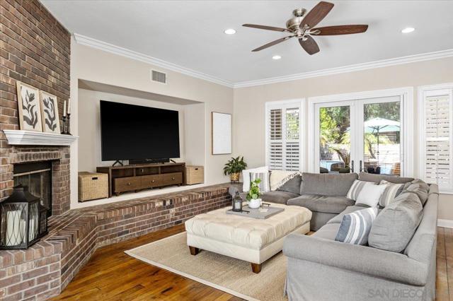 MLS #250035730SD image #10