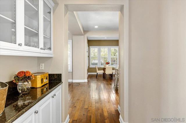 MLS #250035730SD image #17