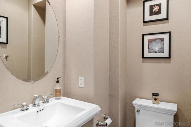 MLS #250035730SD image #31