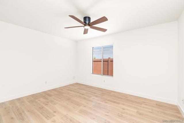 MLS #250035779SD image #33