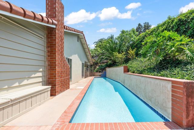 MLS #250035779SD image #40