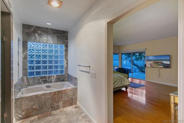 MLS #250035855SD image #37