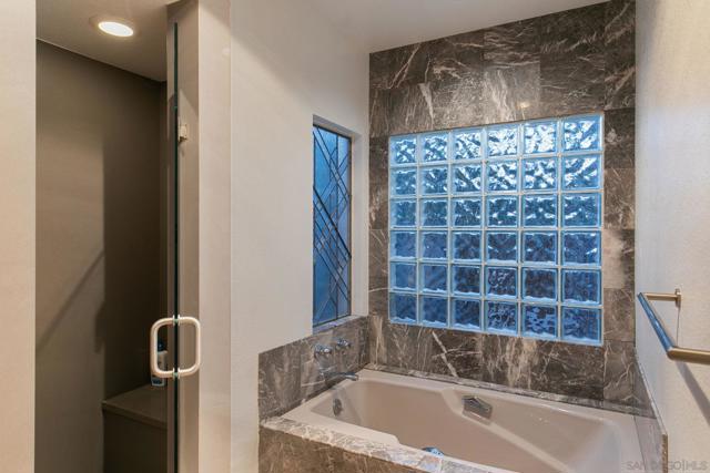 MLS #250035855SD image #38