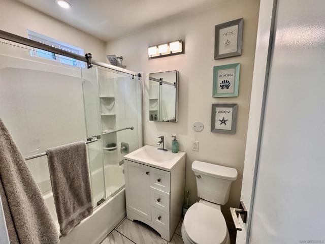 MLS #250035881SD image #8