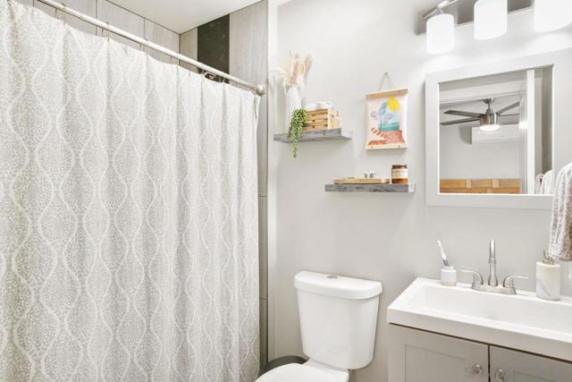 MLS #250035904SD image #26