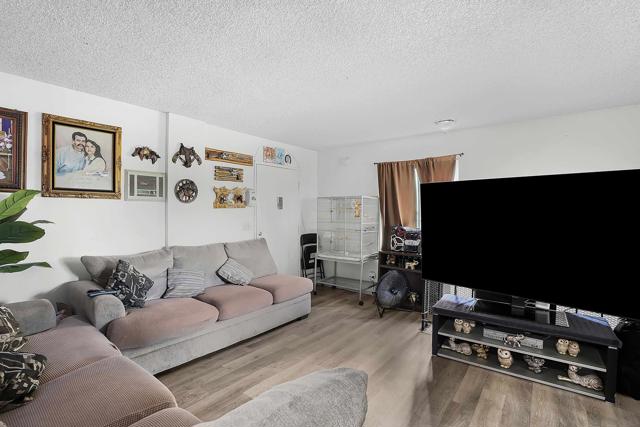 MLS #250035926SD image #25