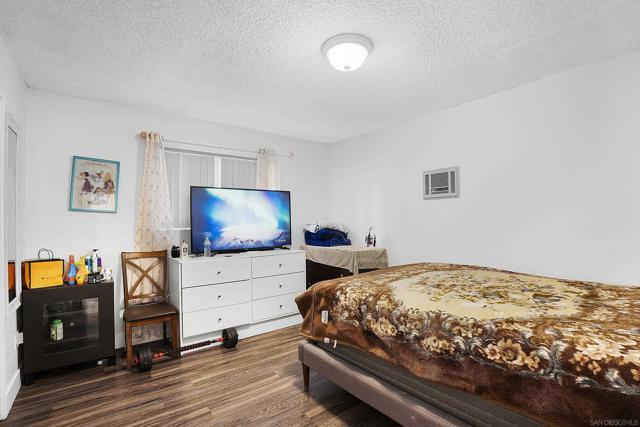MLS #250035926SD image #29