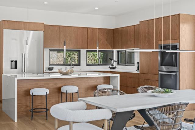 MLS #250035993SD image #4