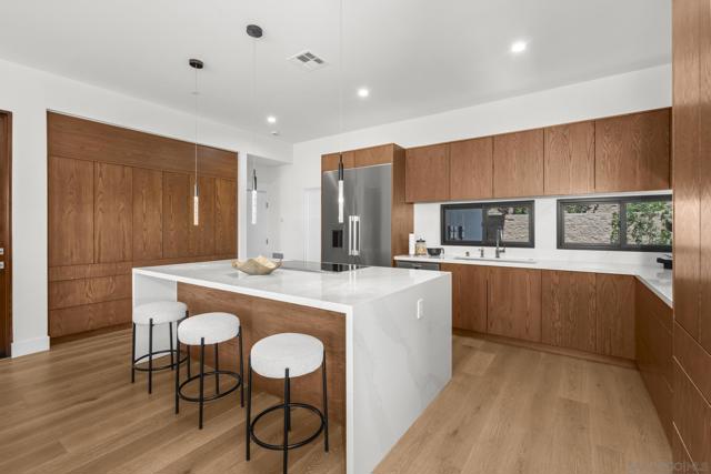 MLS #250035993SD image #5