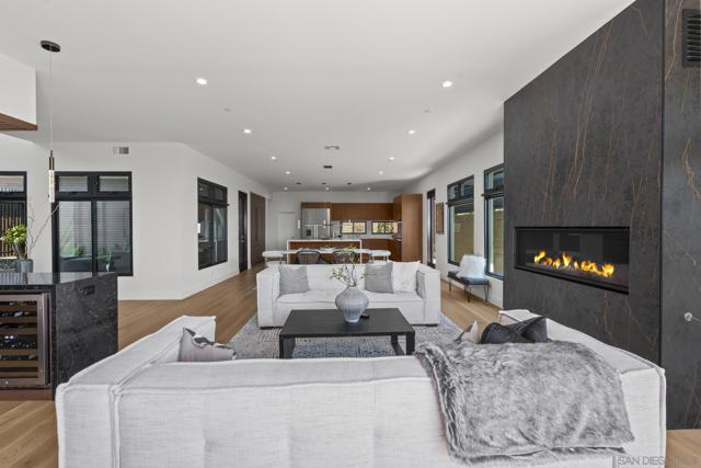 MLS #250035993SD image #9