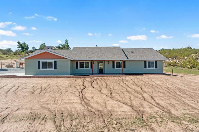 MLS #250036011SD image #1