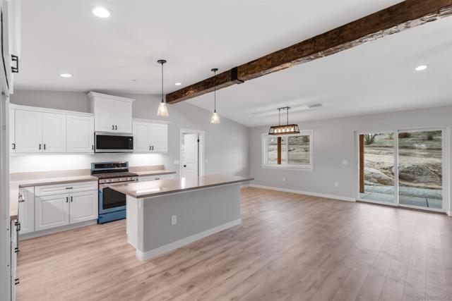 MLS #250036011SD image #13