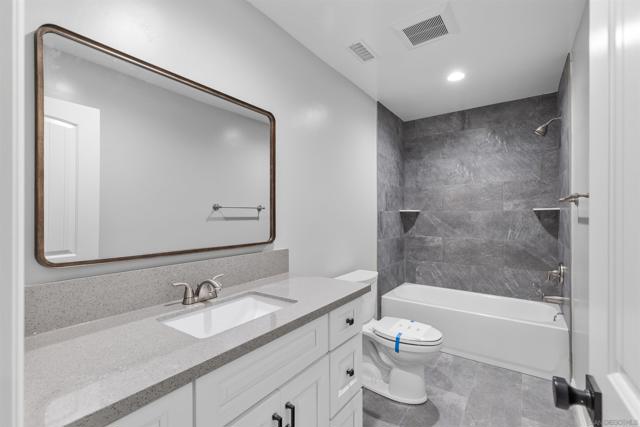 MLS #250036011SD image #25