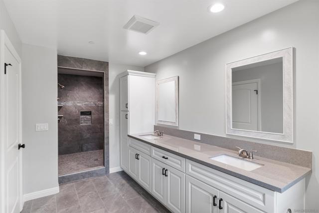 MLS #250036011SD image #28