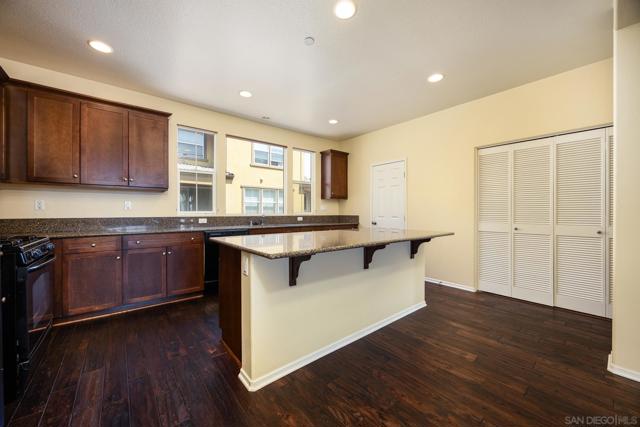 MLS #250036037SD image #5