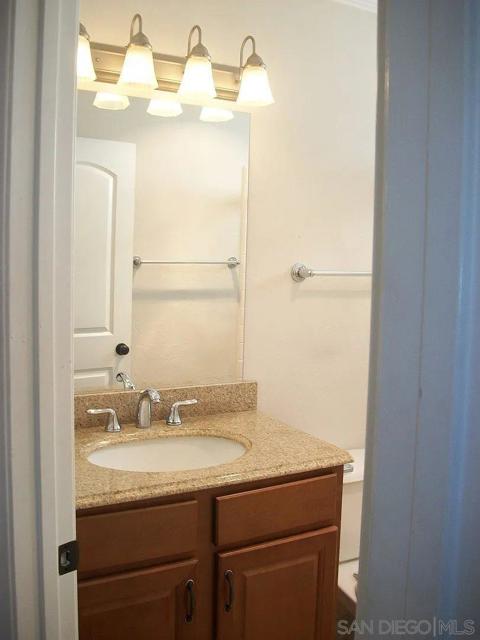 MLS #250036133SD image #8
