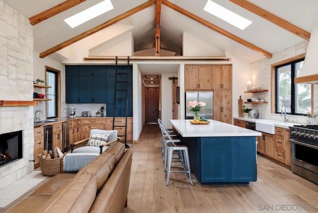 MLS #250036143SD image #0