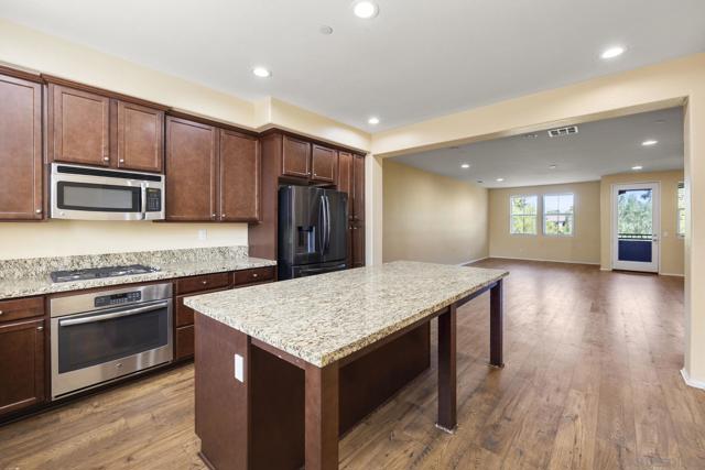 MLS #250036167SD image #14