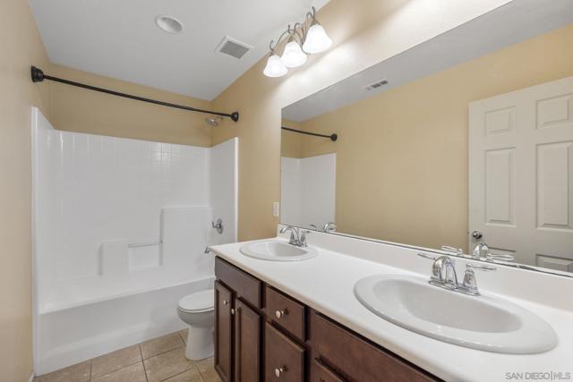 MLS #250036167SD image #23