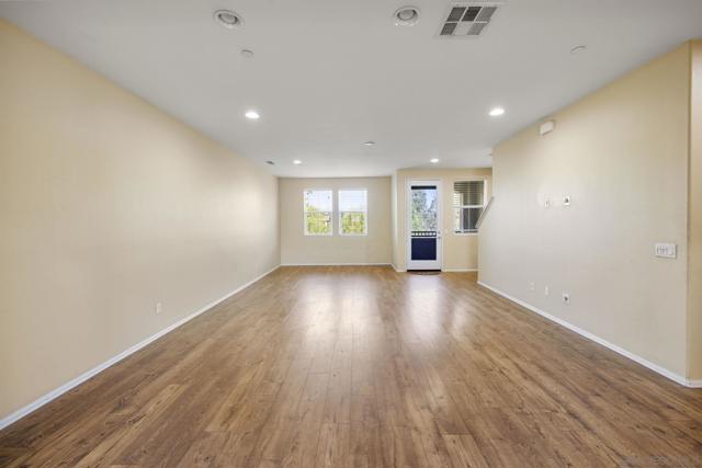 MLS #250036167SD image #8