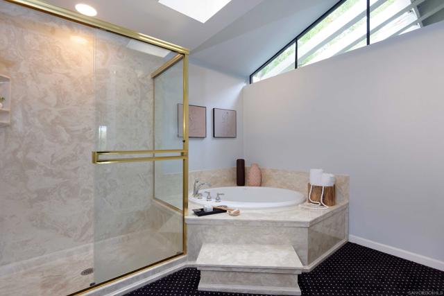 MLS #250036368SD image #17