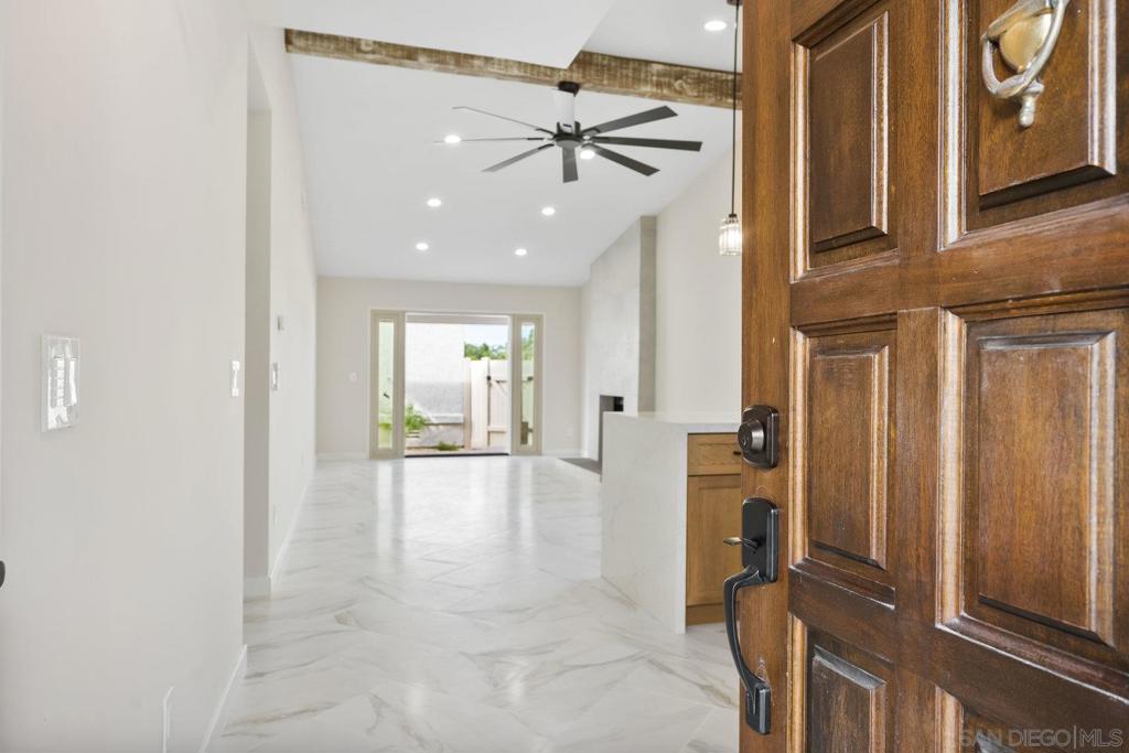 MLS #250036537SD image #3